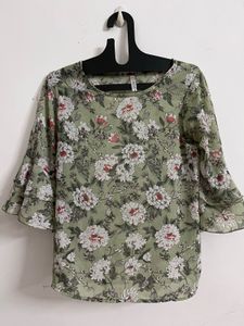 Floral Blouse &amp; Cami Set