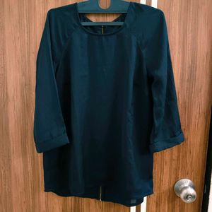 🛍️ Black Top ⭐⭐⭐⭐