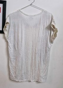 Floral Embroidered Kurta