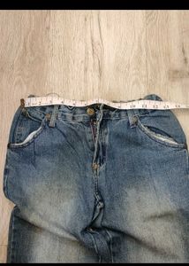Aesthetic Pinteresty Mid-rise Blue Denim Jeans