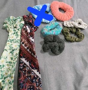 Set Of 7 Scrunchies