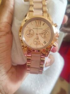 MK BEST QUALITY LADIES WATCH WITH BOX