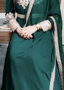 Elegant Green Ethnic Gown