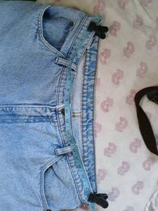 Light Wash Denim Jeans