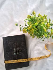 Antique Drawing Notebook 📝