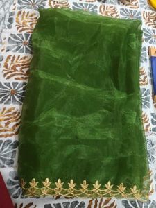 Elegant Green Dupatta