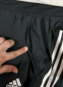 ADIDAS BLACK 3 STRIPES WOMEN TRACKPANTS SIZE S