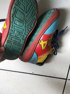 10 No. Shoes
