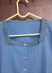 Women Tops