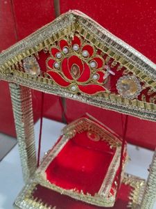 Laddu Gopal Jhulaa