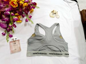 🇳🇿💫💗 New Balance Gray Ribbed Sports Bra