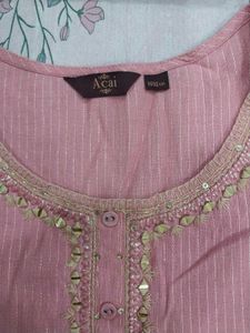 Acai Kurta With Handwork