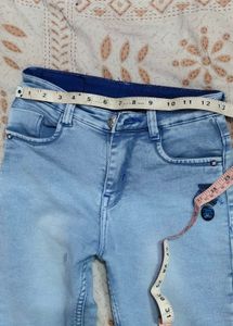 Forever Light Blue Jeans Waist 26 L- 36