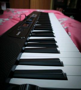 Casio CT-S300 Casiotone 61-Key