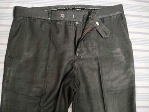 Men 36 Oxemberg Formal Point - Like New