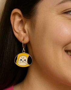 Adorable puppy-themed earring 🐶✨