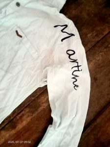 Men&#39;s White Button-Down Shirt