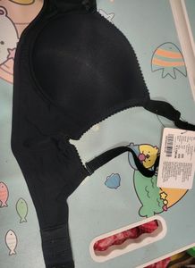 Order now-Dressbery Women&#39;s Black ⚫ Bra....32C