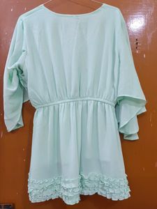 Women Green Top