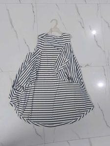 Women Shrug