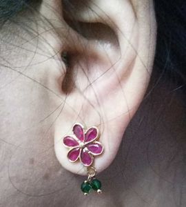 Earing Red Dimond