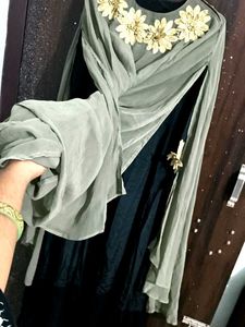 fully frel butterfly jacket Abaya