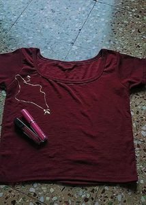 Maroon Cropped T-Shirt