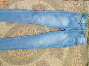 Gene Jeans - Light Wash