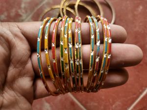 Chudiya Tipki style