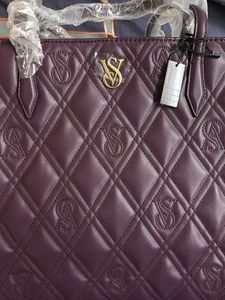 Fixed Price Brand New VS Logo Tote