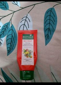 Mini Shampoo, Face Pack,Lip Liner