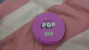 Long Wear Compact