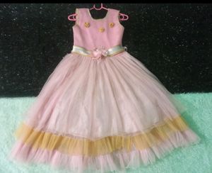 Party' Wear
