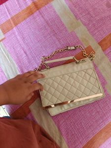 Chic Quilted Handbag