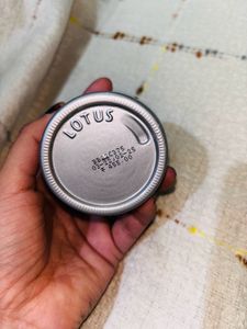 Lotus Herbals White glow Day And Night Pack