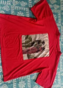 Vogue Red oversized tshirt