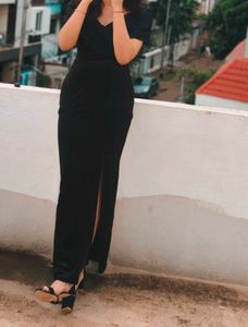 Elegant Black Maxi Dress