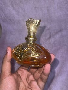 Jeanne Arthes Guipure &amp; Silk Ylang Vanilla Perfume