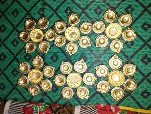 Pack Of 4 Diya Shape Flower Decorative Urli Bowl