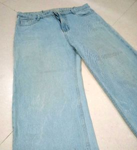 Mid Rise Baggy Jeans
