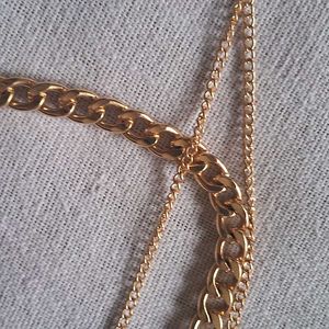TRENDS 3 Layered Chain Necklace