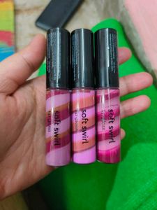 Combo Of 3 Plum Soft Swirl Lip Glosses