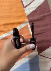 Mascara