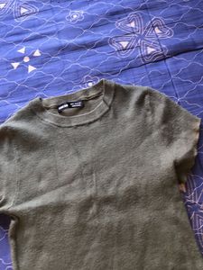 crop t shirt