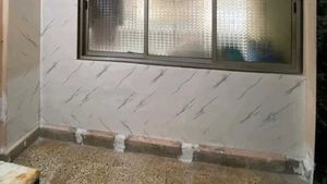 Wallpapers For Damp &amp; Bad Wall (10 Sheets)