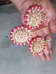 Earrings &amp; Maangtika Set