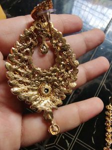 Earrings And Maang Tikka Set