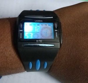 Lasika Digital Watch - Style &amp; Function