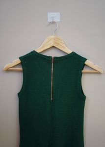 Green Sleeveless Dress