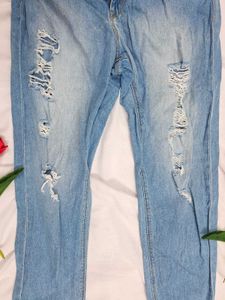 Distressed Jeans For Women